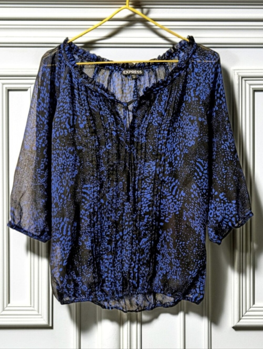 Express Black & Blue Sheer Animal Print Puff Sleeve Blouse Frayed Details, Small